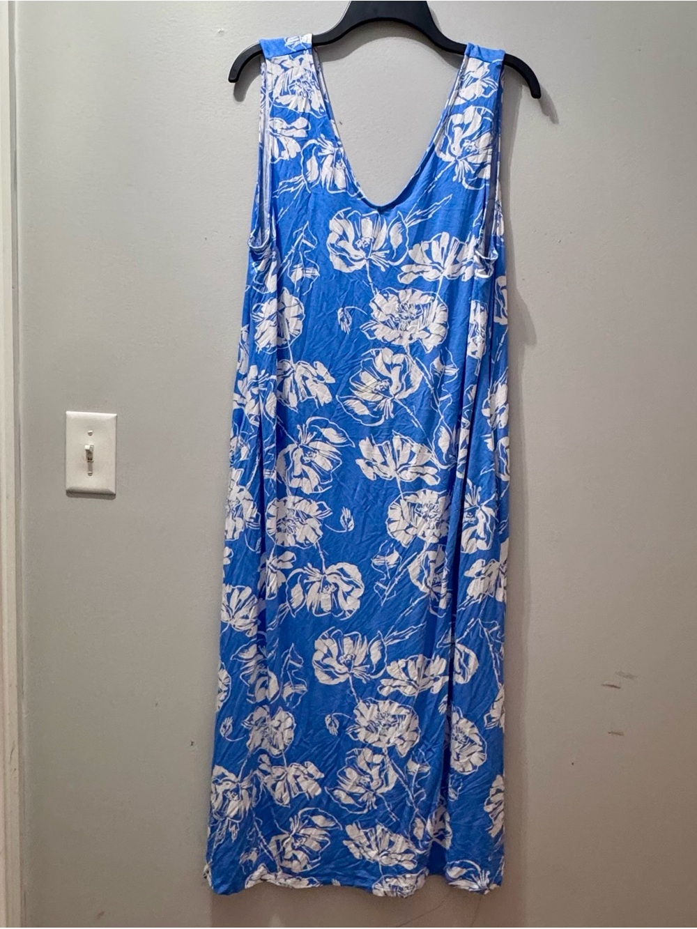 Joyspun Light Blue and White Floral Sleeveless Maxi Dress, Size XL